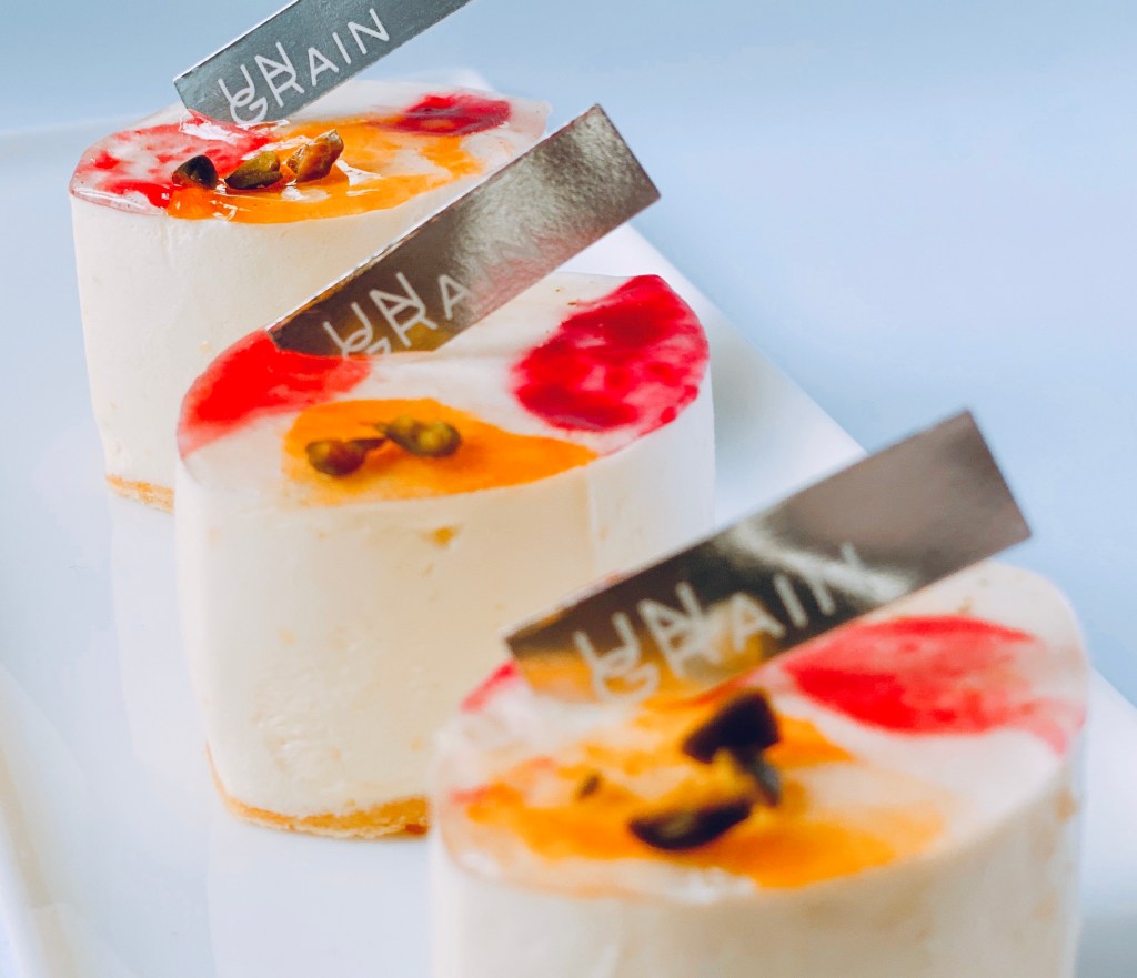 ヨックモックミュージアム、いよいよ明日開館！限定スイーツを館内カフェで発売開始