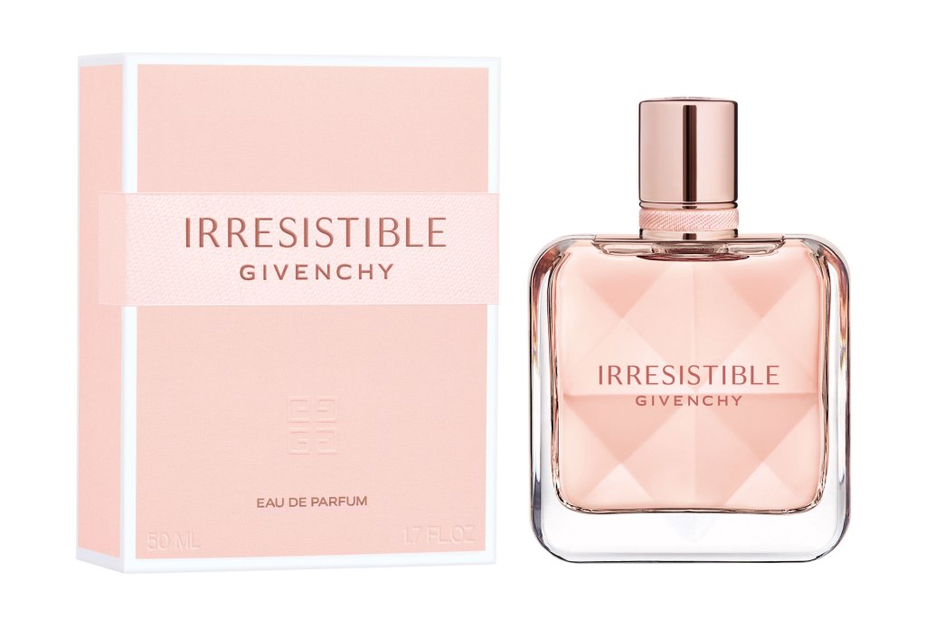 #IRRESISTIBLEISME @GivenchyBeauty